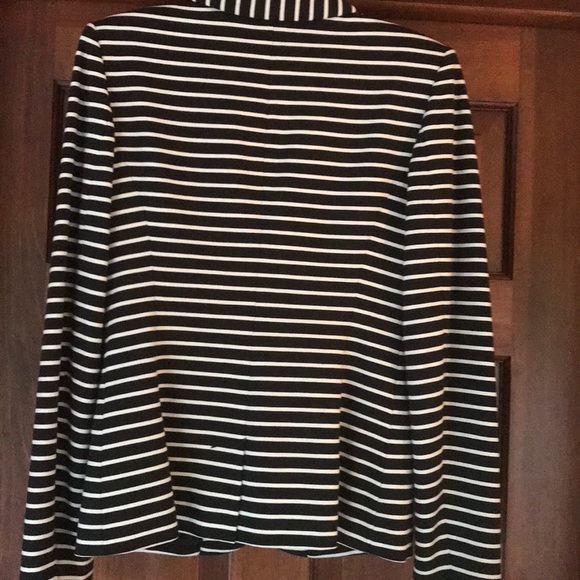 Guess black/white blazer - Picture 2 of 2